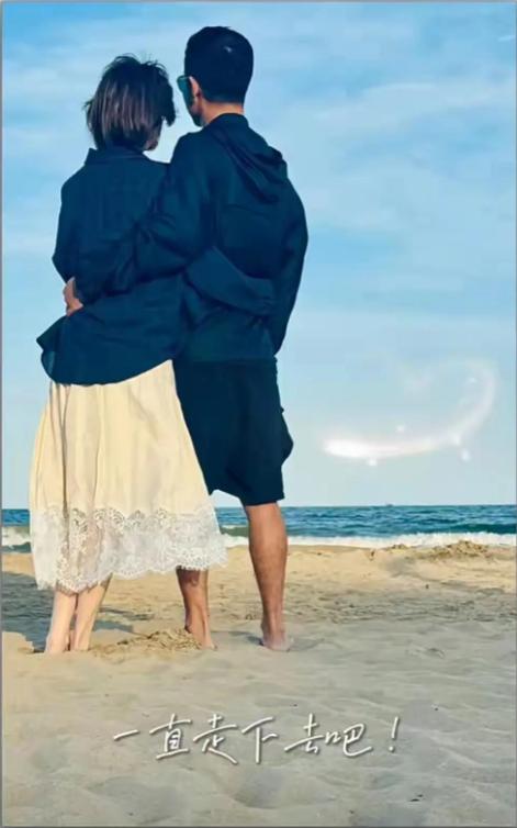 央视42岁王冠上海豪宅曝光，三层别墅带俩院子，新婚一年生活滋润