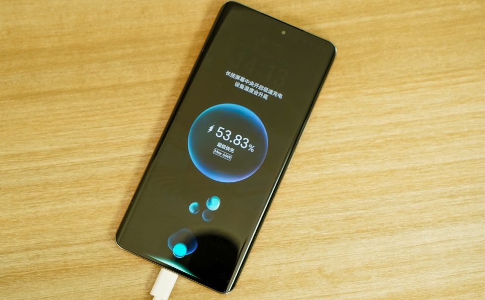 榮耀開始清倉，12GB+512GB跌至1856元，衛星手機國補后一降再降