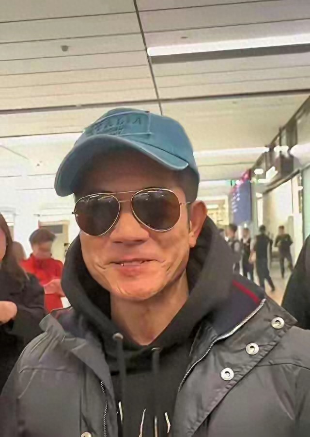 张智霖问郭富城：今年怎么又陪方媛去娘家过年？郭富城回复超好笑