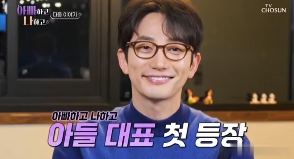 韩国男星48岁仍然单身，坦言自己不抽烟不喝酒，一天只吃一顿饭