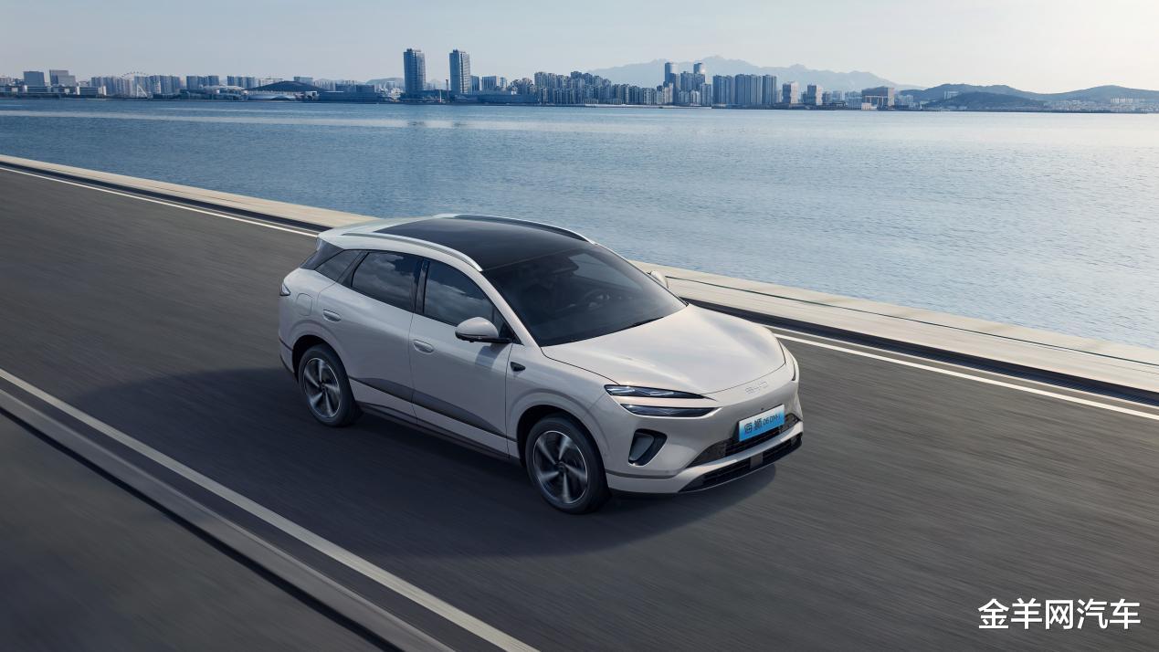 百日十万辆!比亚迪海狮06刷新全品类销量破十万最快纪录