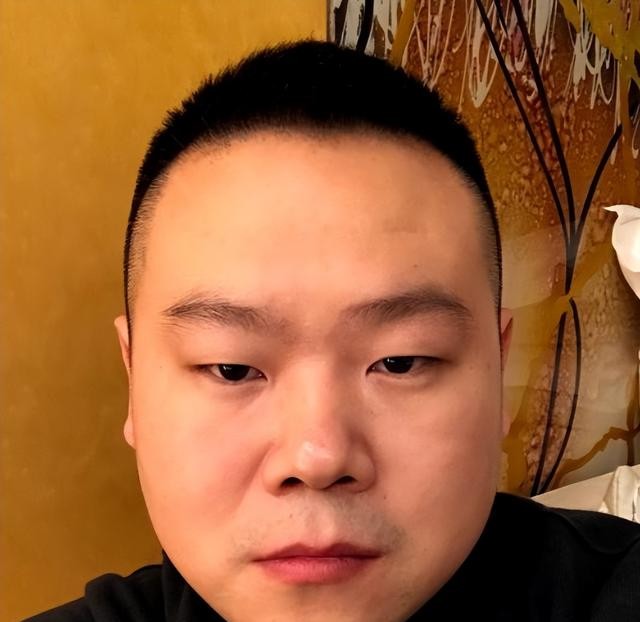 赚再多的钱,出再大的名,依然“救”不了想转行唱歌的岳云鹏