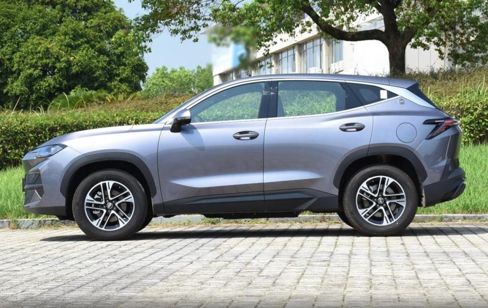 ?老百姓理想的“L6”，续航达1400公里，从13.49万降到7.99万