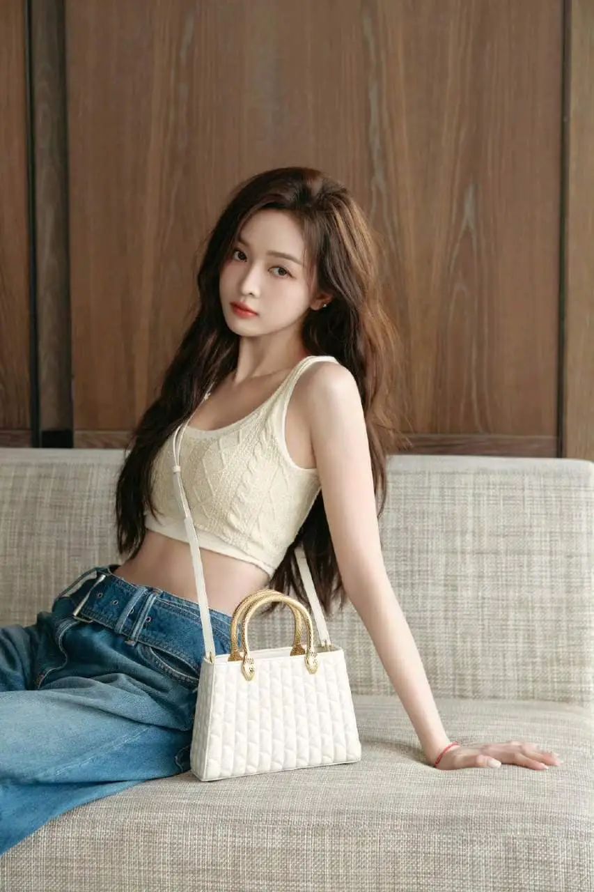 吴宣仪,身材颜值都在线,不愧是顶流明星