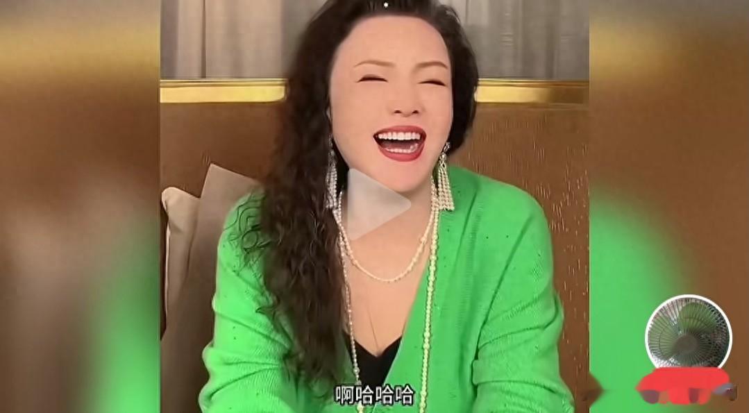 网友说张兰嫉妒马筱梅,她当场笑怼:我爱都来不及,嫉妒啥?