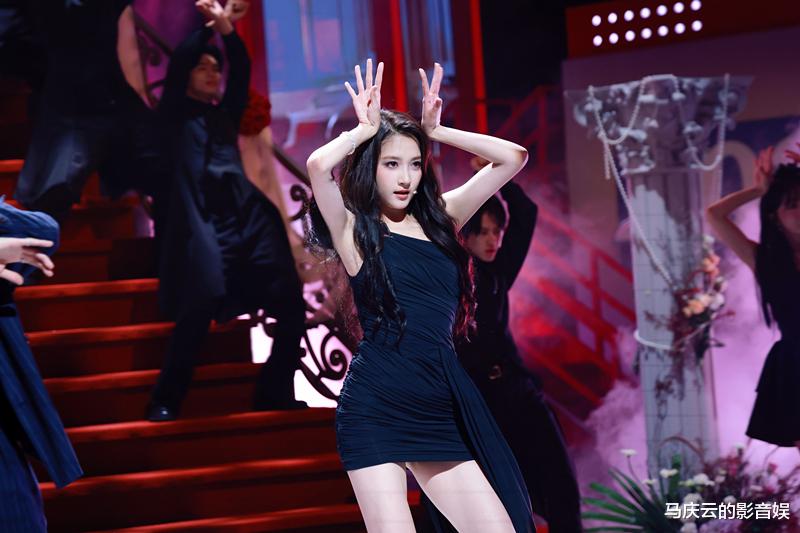 《王牌对王牌9》首播,清一色差评,金靖唐国强成为最大槽点