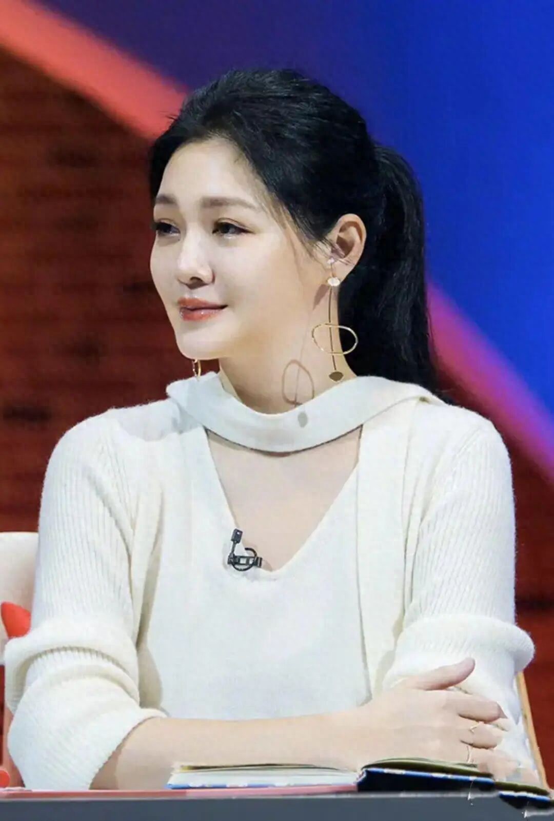 汪小菲又又又当爹，热搜被他家包年：大S要是活着，得恶心死！