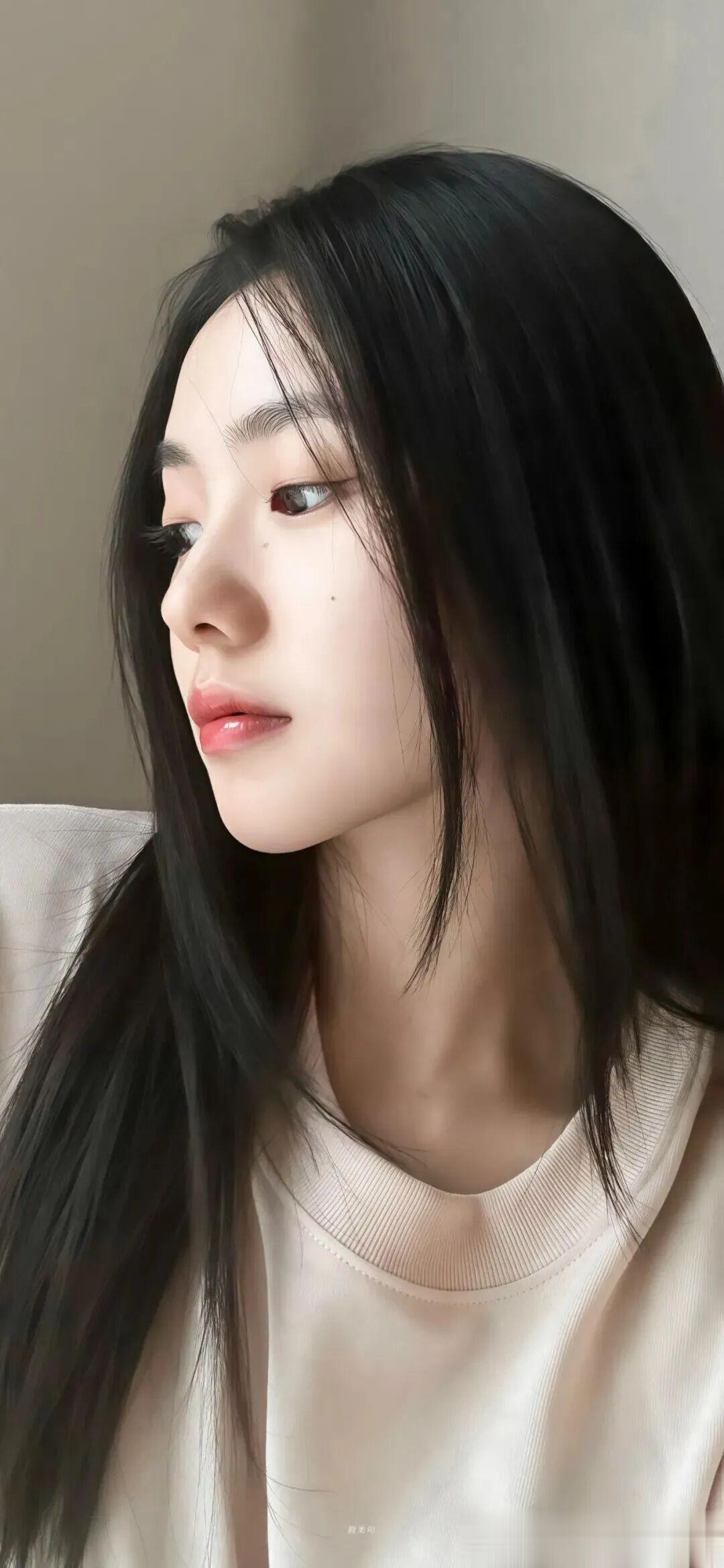 刘浩存甜美壁纸