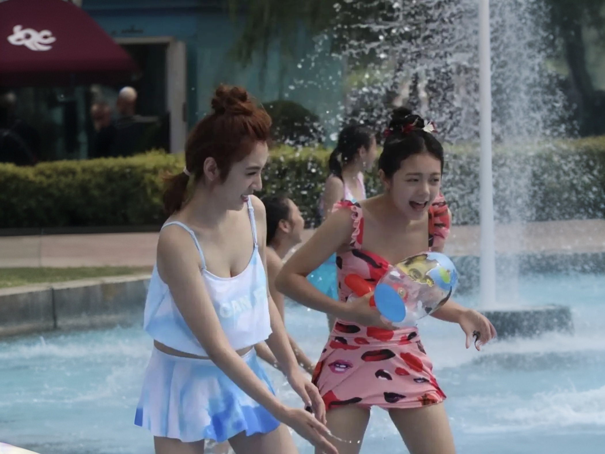 王晓晨泳衣生图曝了!这身材状态也太顶了吧!