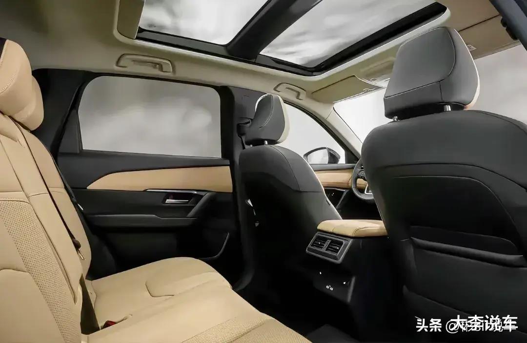 全新马自达CX-5实车曝光:更大、更精致,动力也将升级