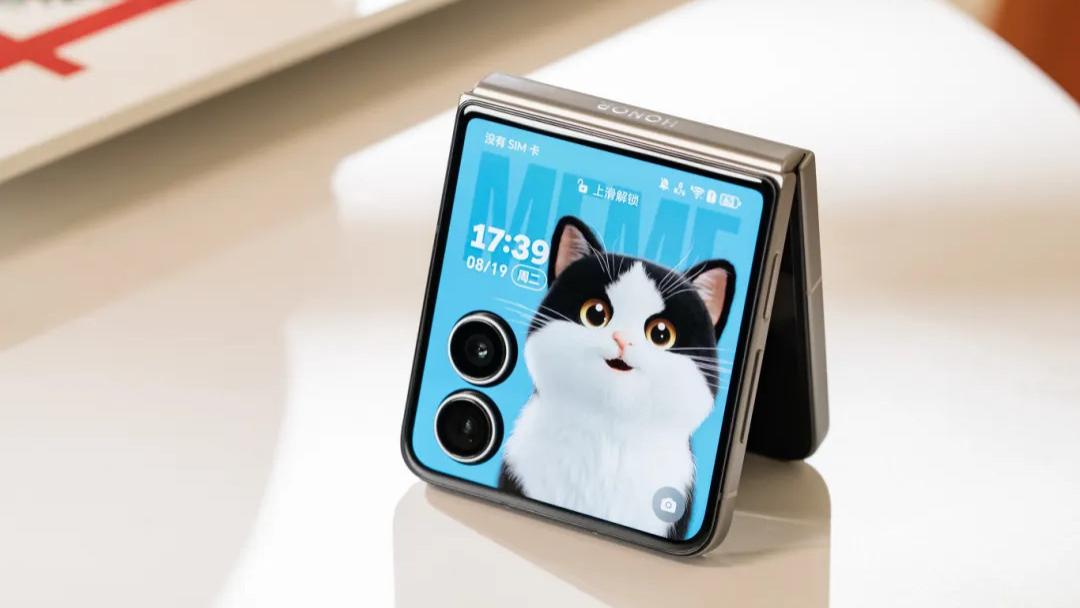 从荣耀Magic V Flip2的升级，我看到了小折的未来