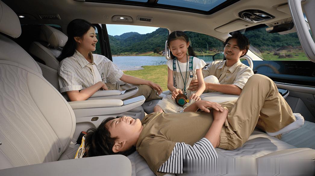 超长续航+灵活座舱+最低14.99万起,星海V9让豪华MPV走进千家万户