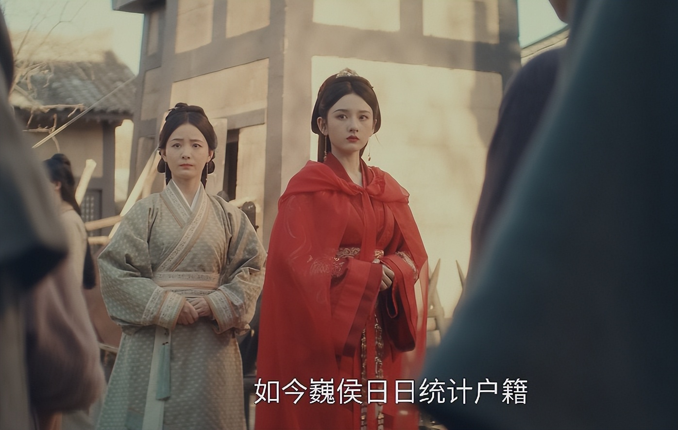 开播2小时，热度破23000！观众拍手叫好：“看三集就让人欲罢不能”