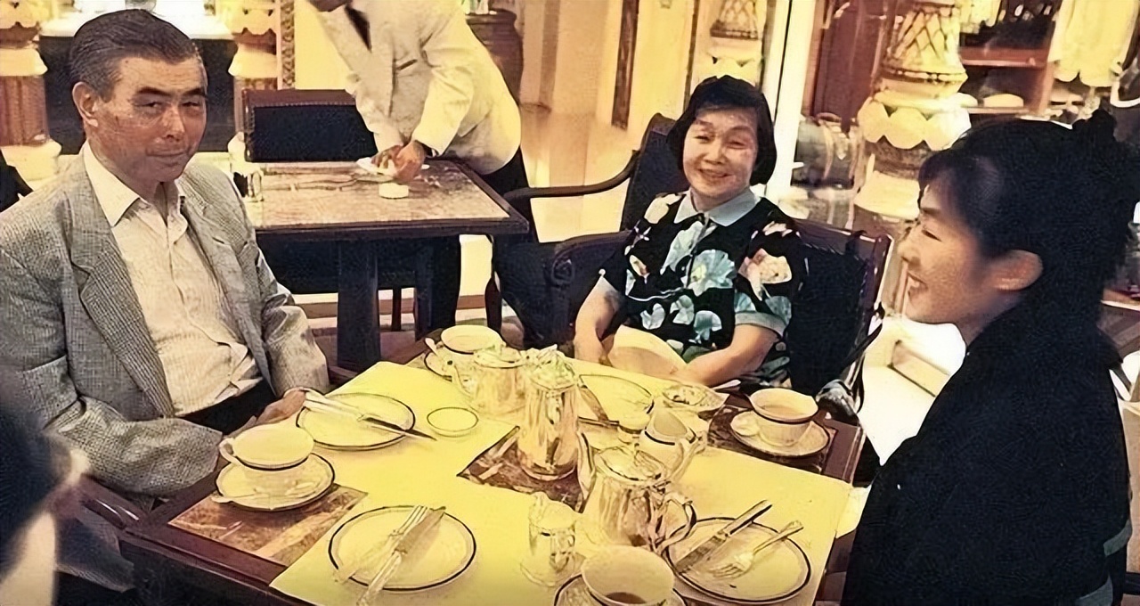 技压李嘉欣、关之琳,逼刘銮雄道歉,“史上最牛二奶”的瓜