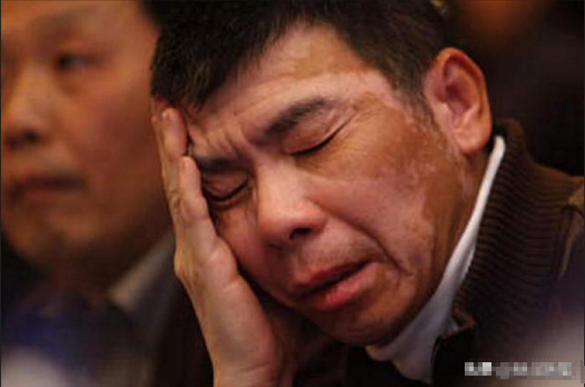 冯小刚没说错!不沾烟酒不混饭局的陈道明,如今70岁竟变成了这样