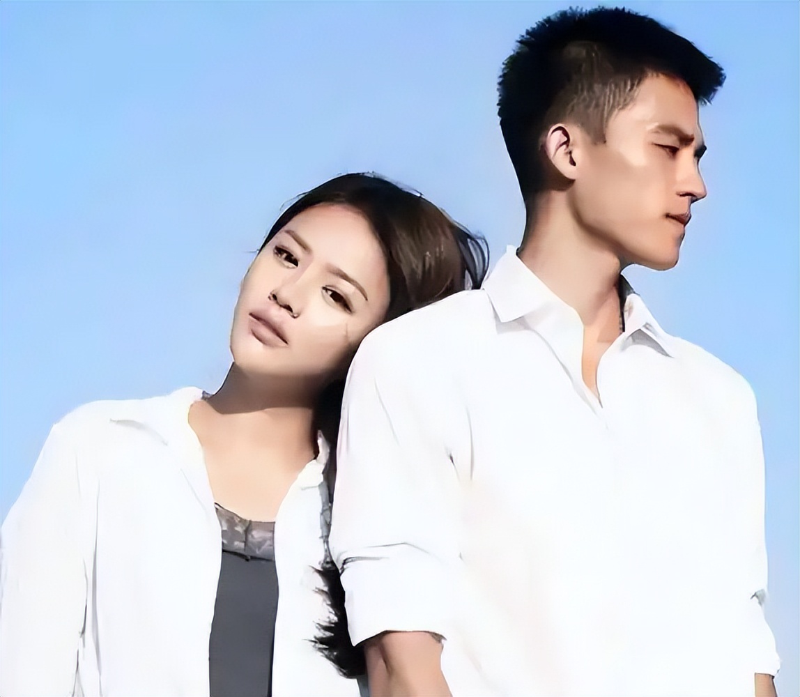 和马思纯分手七年后，欧豪靠着和杨幂的“圆房戏”，终于熬出了头