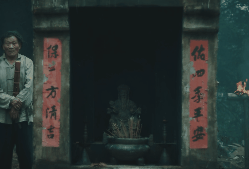 首播热度破4000,狂追八集不过瘾,网友:终于又可以熬夜追剧