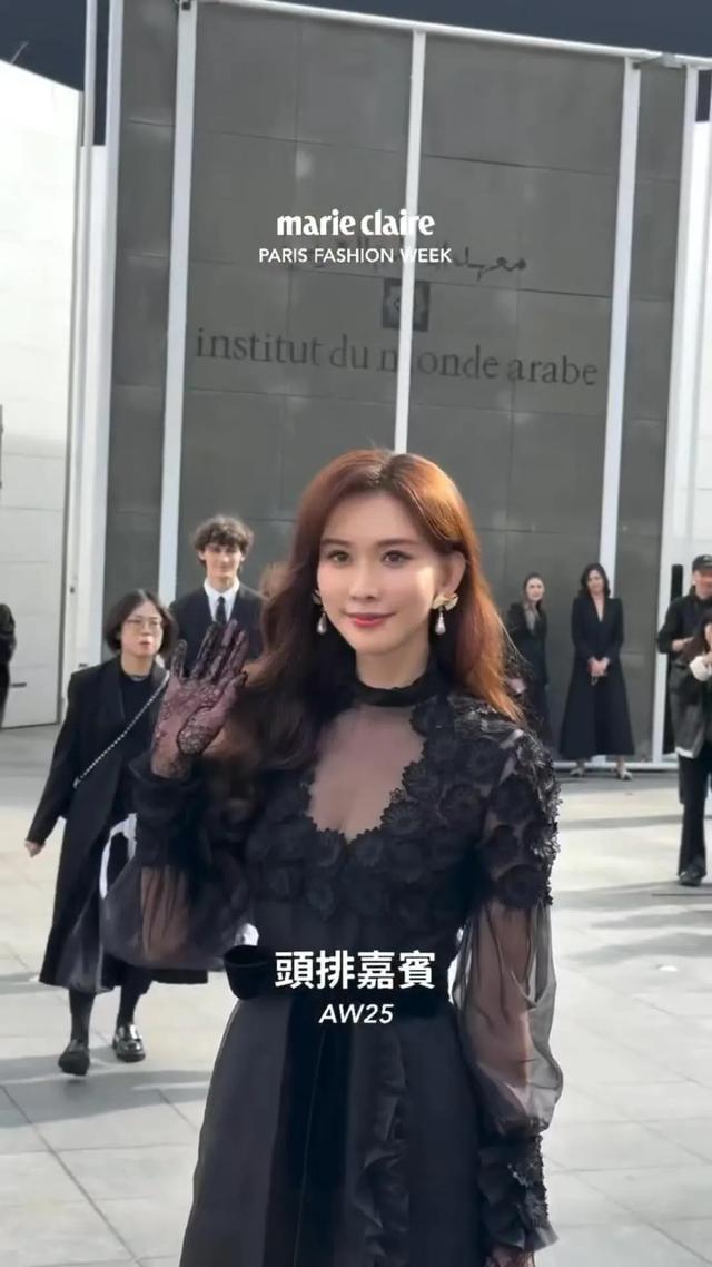 50岁的林志玲,看得见的高度自律!