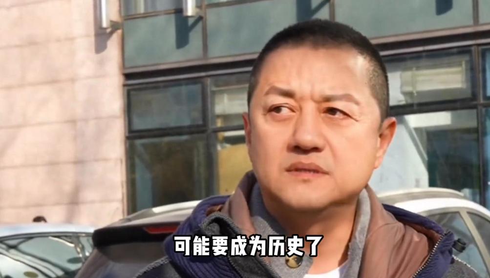 李亚鹏筹到1900万之后,自曝被女儿拉黑很痛苦,恶心的一幕发生