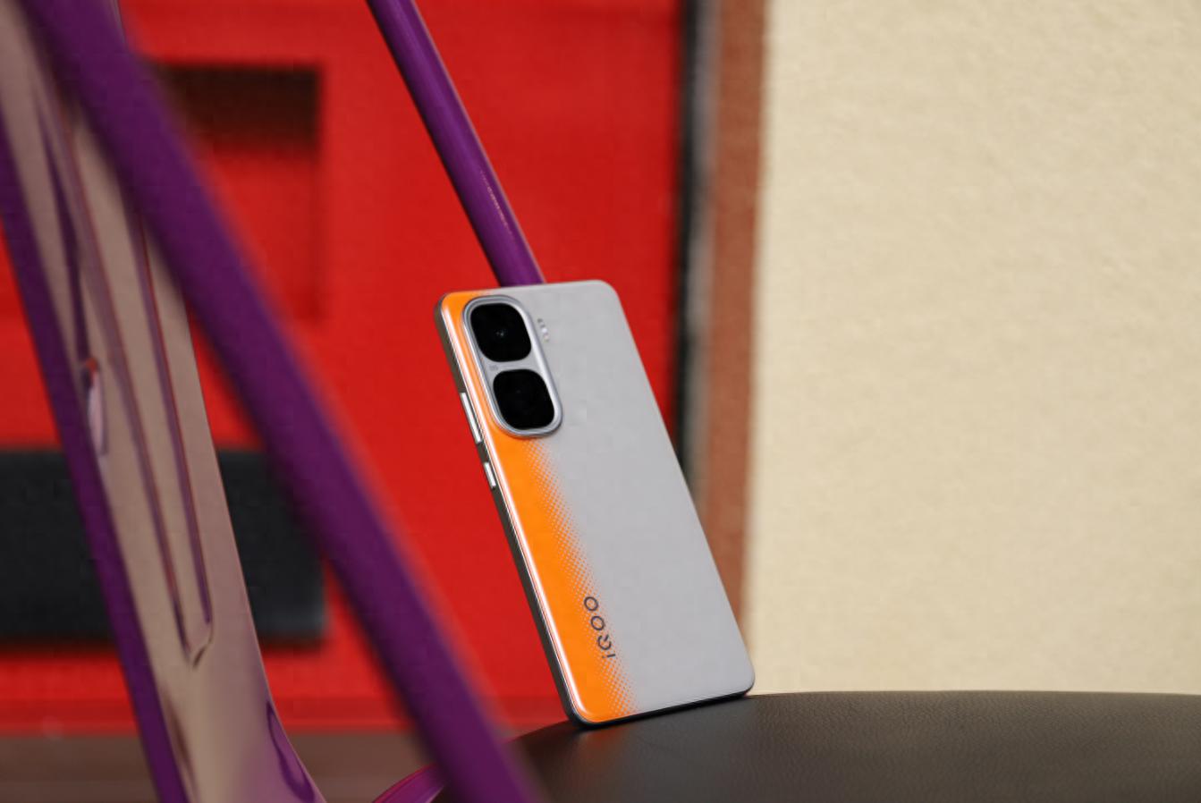 9月適合撿漏的一款手機，16G+512G價格跳水，接近“零差評”