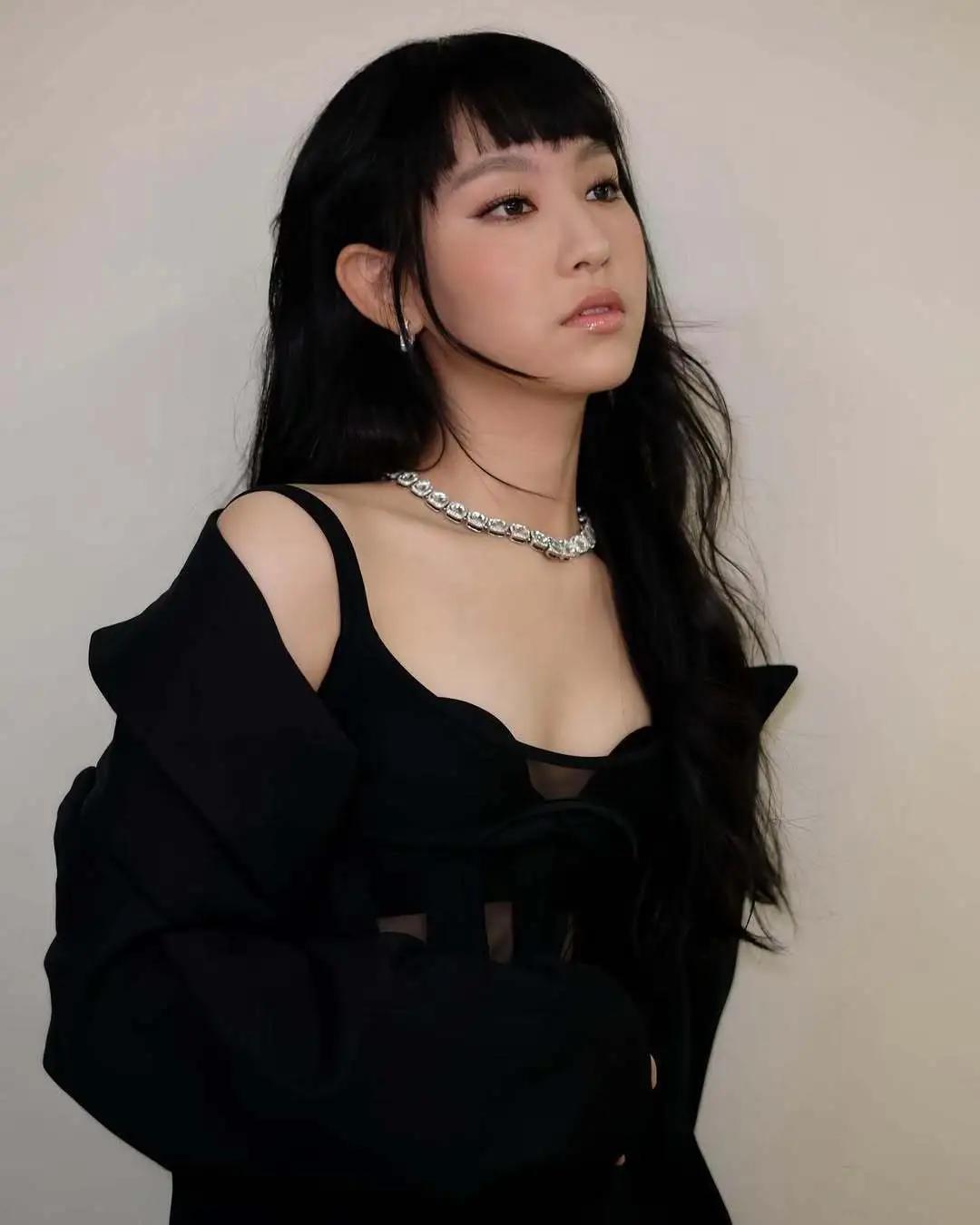 提前铺路？TVB女星离巢自组工作室，被指忘知遇之恩疑陷脱粉潮