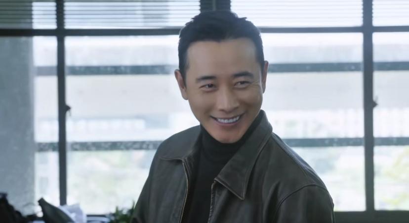 面相全变!看《乌云之上》罗晋演警察,才知陈佩斯高估当代男演员