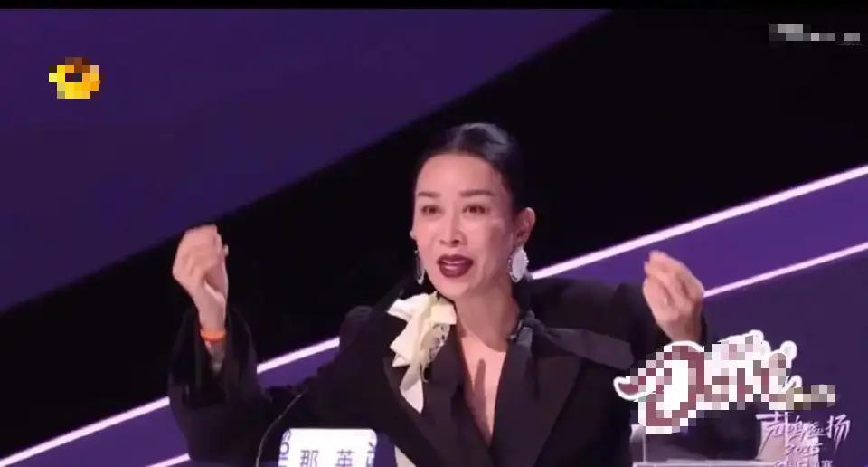 丈夫出轨风波真相大白3个月，58岁那英高调官宣喜讯，王菲没说错