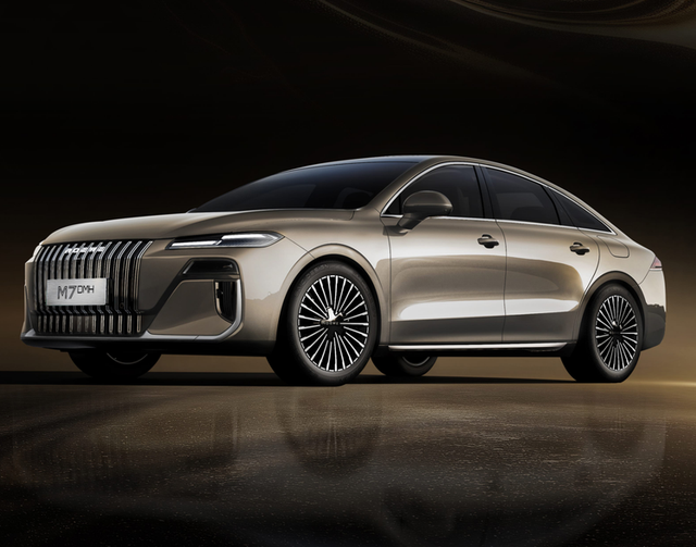 外观媲美百万级豪车，定位十万级，尊界S800“平替”？