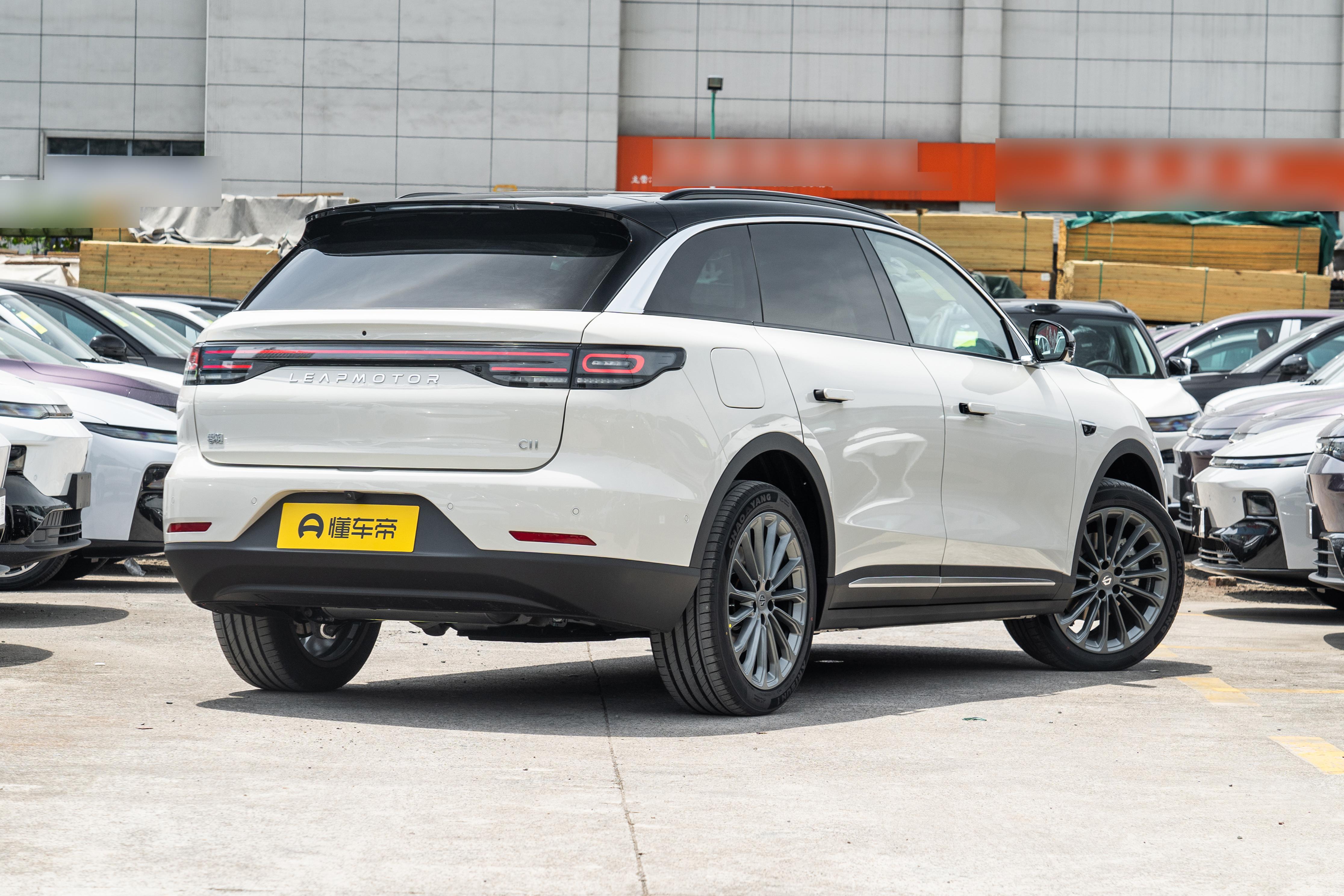 预算15万看这款，带激光雷达，前双叉臂，轴距2930mm，家用很靠谱