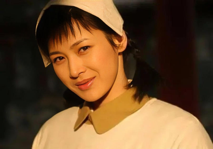 46岁女神农村生活曝光！低调嫁50亿富豪，结果沦落到替夫还债