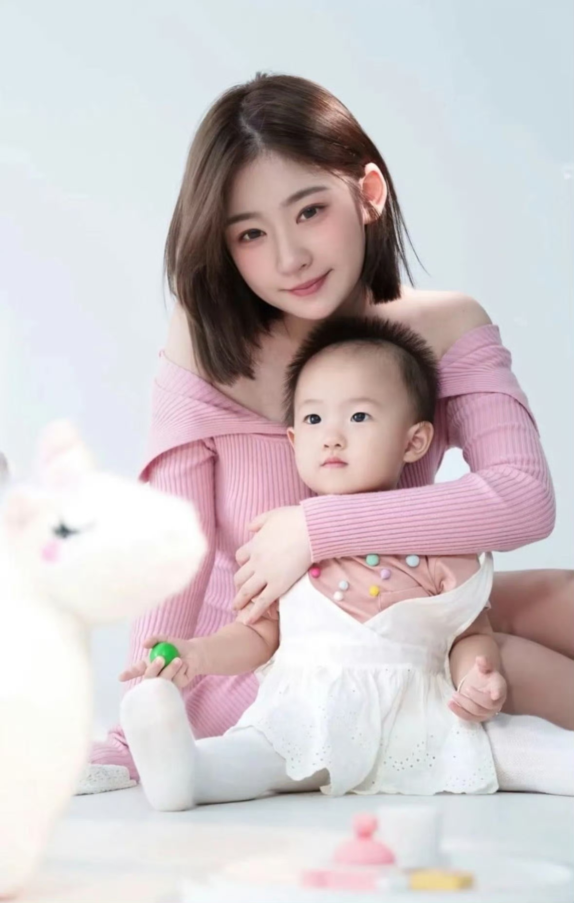 童锦程私生子事件再升级，女方坚决不和解，宝宝超一线要直播圈钱