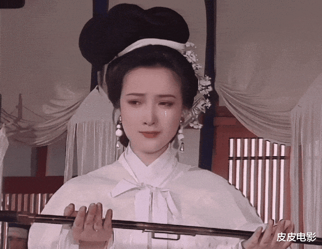 何晴生前的最后时光：孤独、拮据、身形变样，2个遗憾至死未消