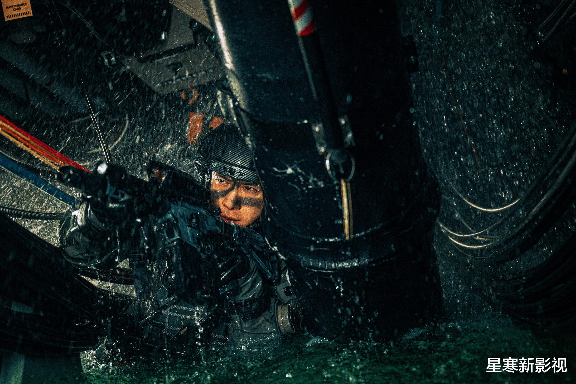 上映5天后,于冬重申《蛟龙行动》绝不撤档,喊话影院多给排片!