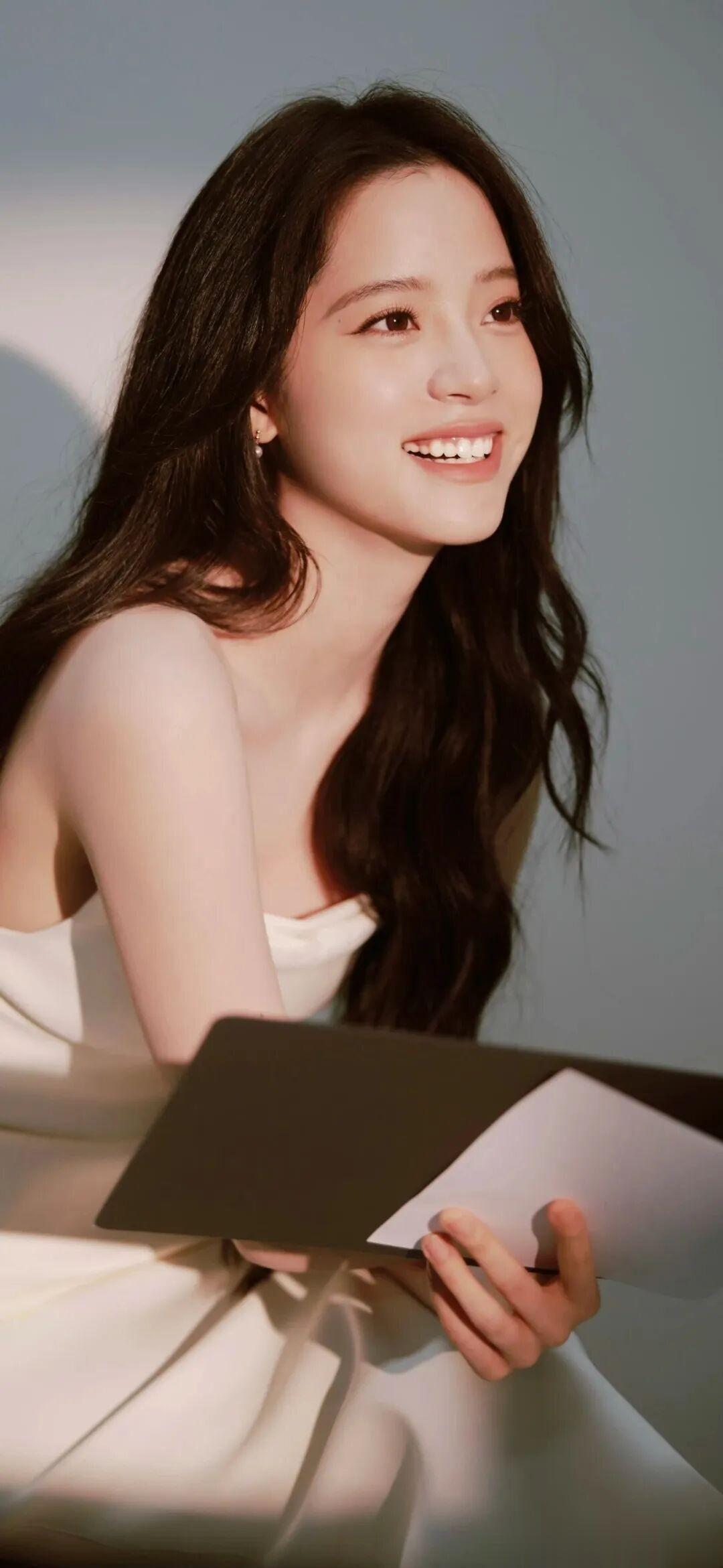 欧阳娜娜美图分享