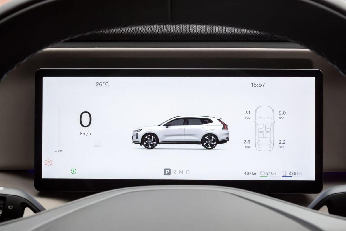 30万级豪华混动的漂亮仗,沃尔沃XC70凭什么就能让人买单?