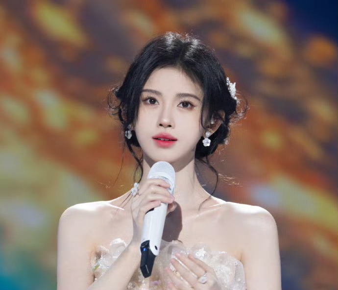 内娱新晋“四大一番花”出炉，颜值与实力齐飞！