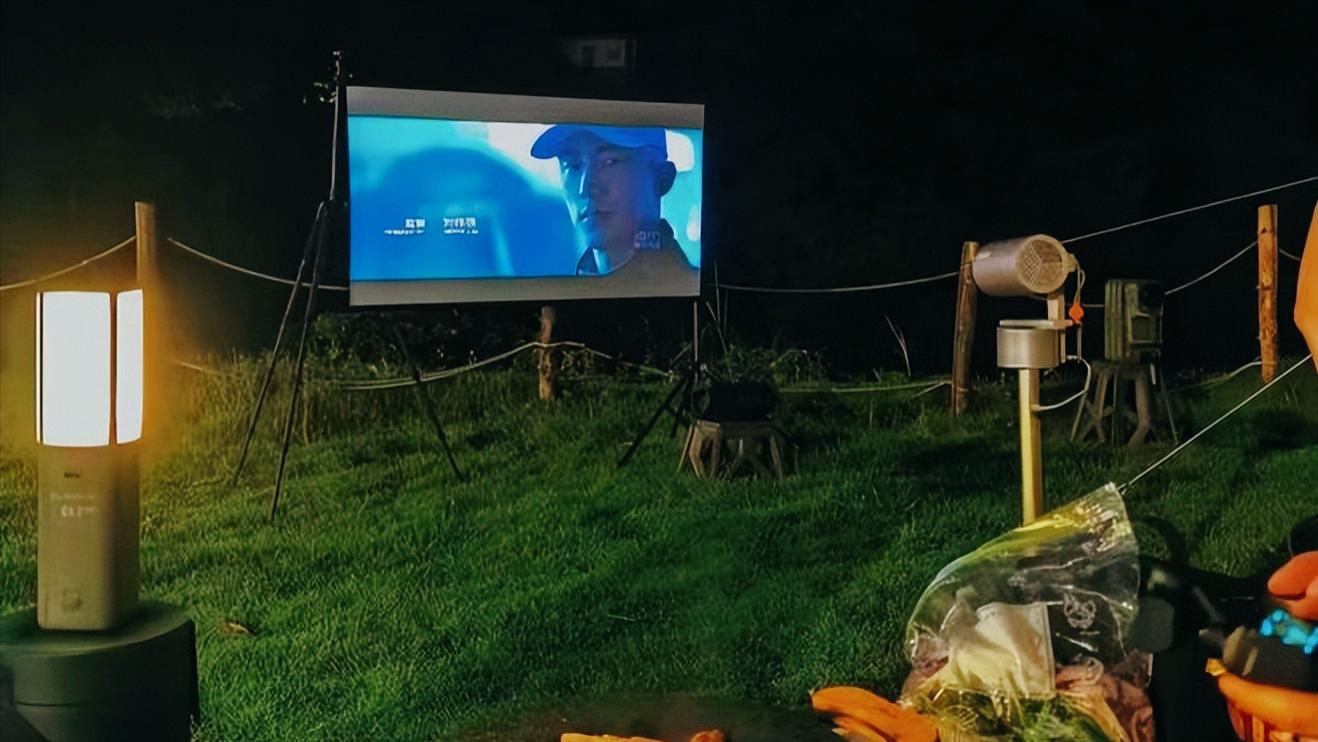 市值暴跌九成！投影儀從風口到棄子，從神壇跌落只用了三年