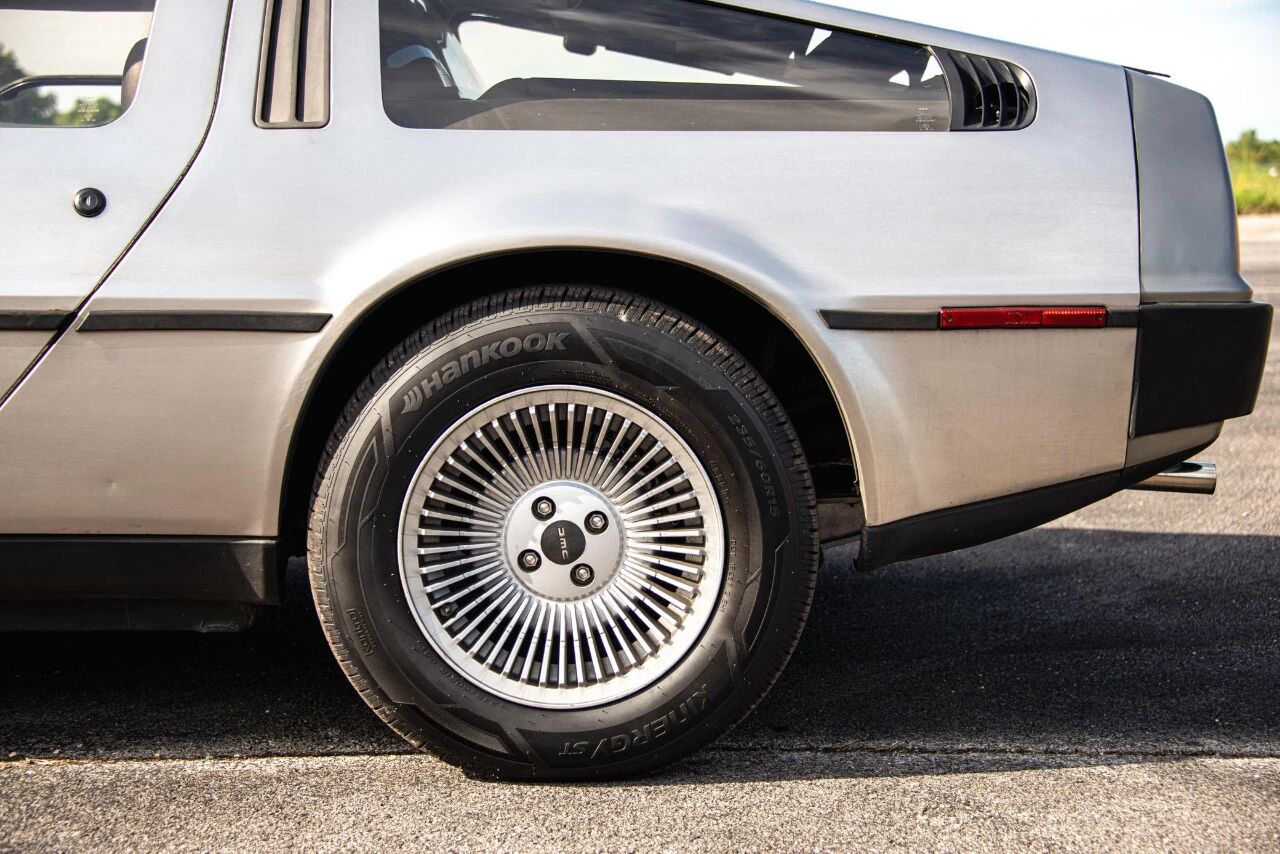 从工厂到银幕 DeLorean DMC-12的传奇流转