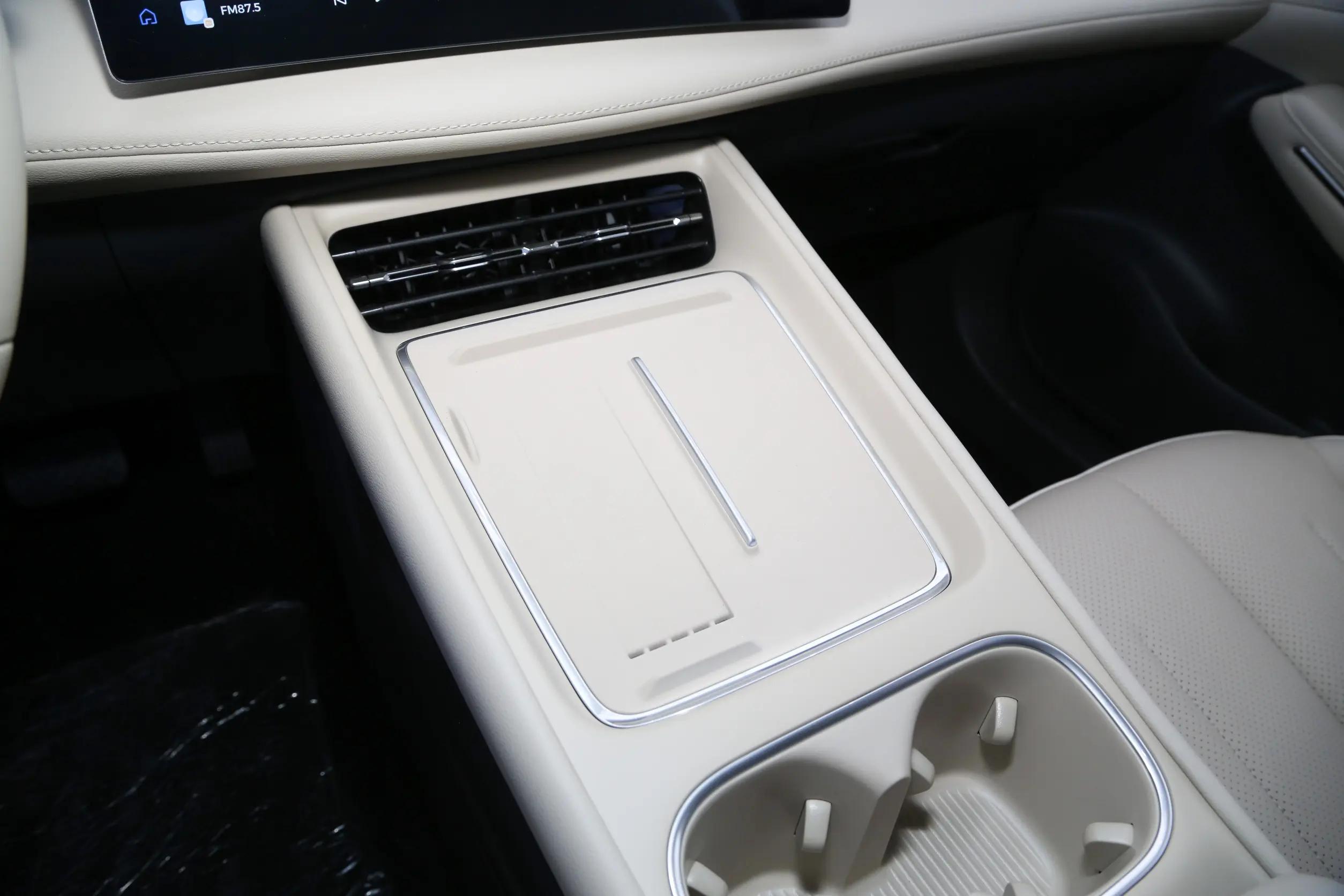 多项配置升级,2026款宝骏云海定档7.15上市,搭纯电/插混动力