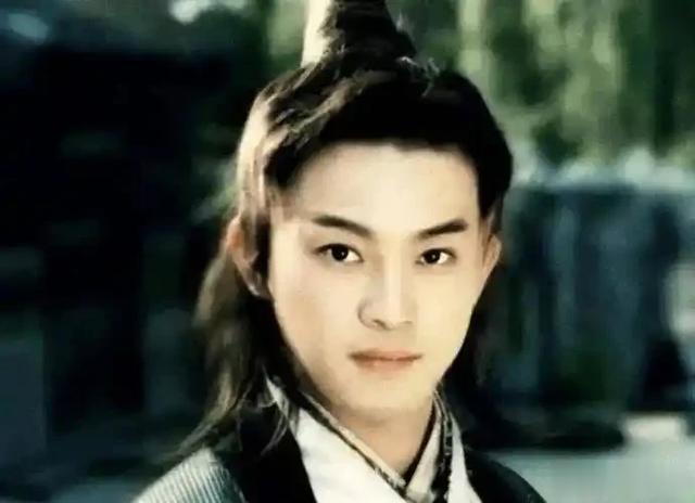 骗了我们21年！摘掉假发后，“胡歌沙溢之流”治好了我的颜值焦虑