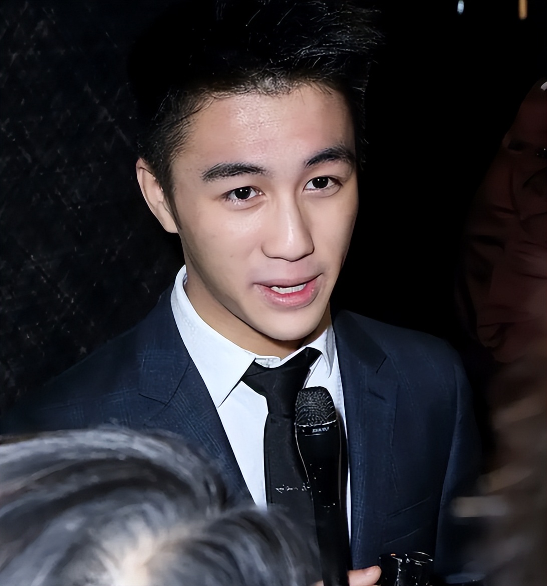 奚梦瑶没想到，私生子传闻4个月后，何猷君再凭一个举动口碑暴涨