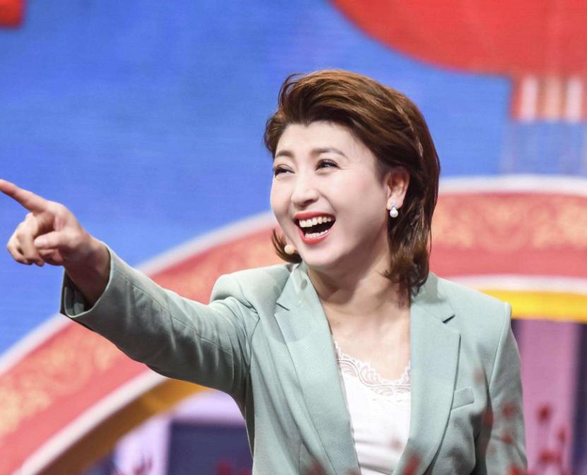 闫学晶哭穷风波大反转！儿子忍不住说出真相，有一点让那英说对了