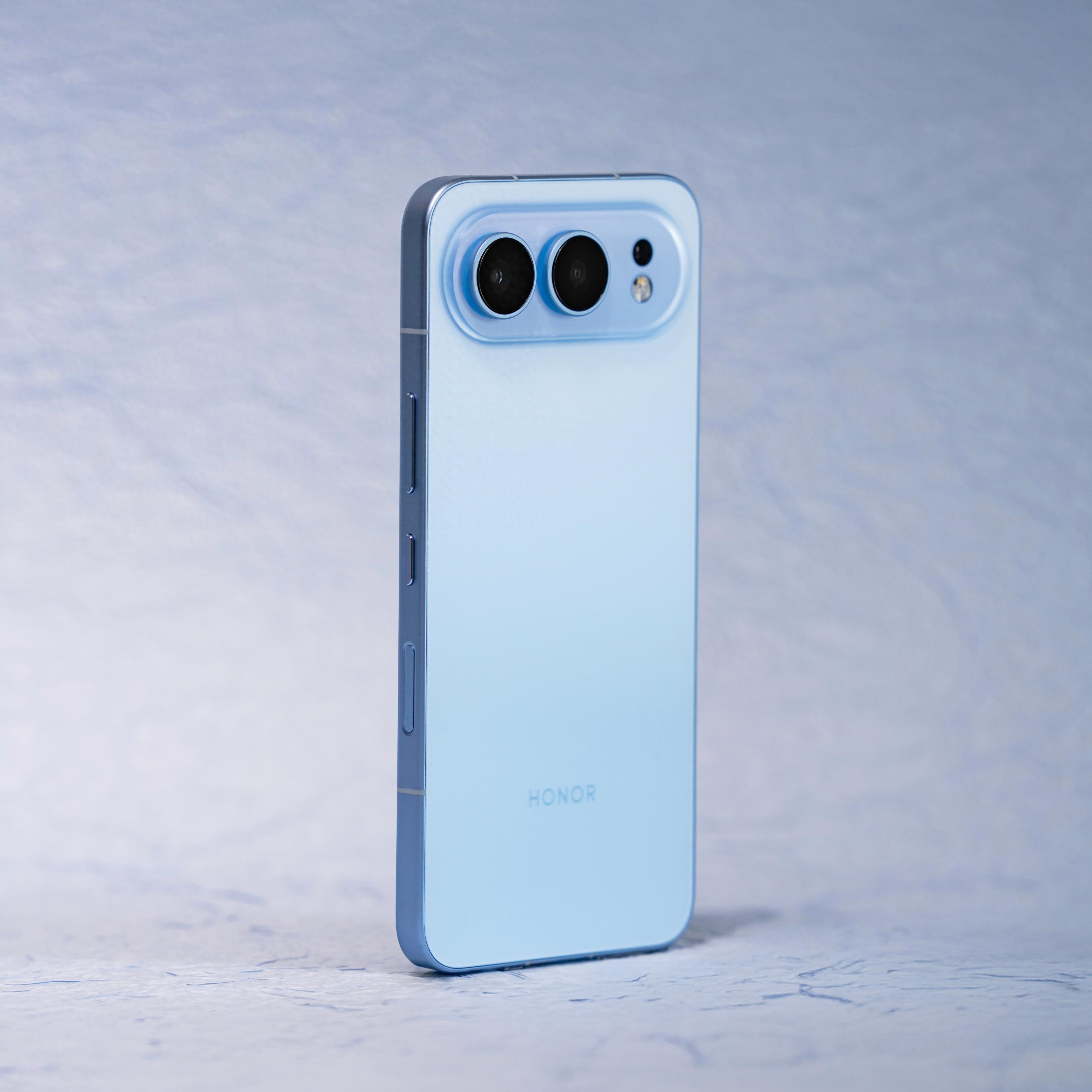 榮耀500這么猛，還考慮榮耀400 Pro嗎？關(guān)鍵因素其實就兩點