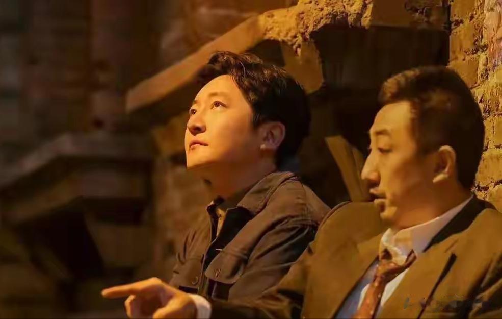 终于熬出头！出道19年没火，如今演《老舅》红了，儿子也为他争光