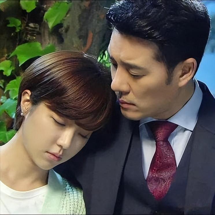 突发！40岁男星郑恩宇去世，一天前还悼念张国荣，曾称过得不幸福