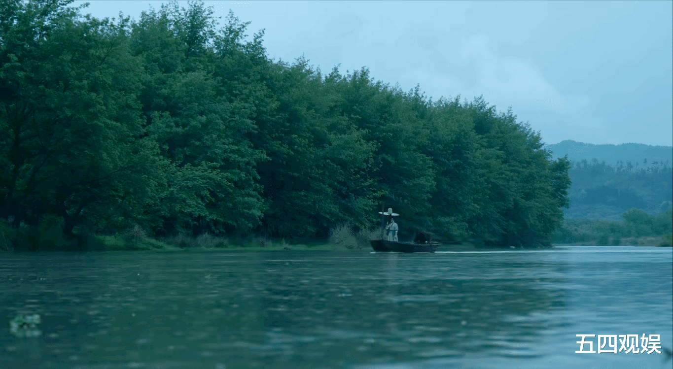 《藏海传》开播即火:肖战演技进步明显,白冰上演“致命诱惑”