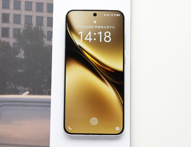 新机盘点:6.58英寸高端手机,天玑9500小屏旗舰手机