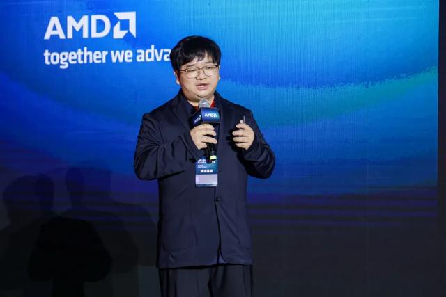 突破落地瓶颈,AMD Mini AI工作站峰会揭晓端侧AI实现新路径