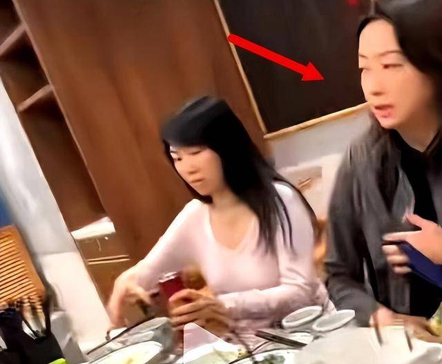 香港著名男星私生子近况曝光