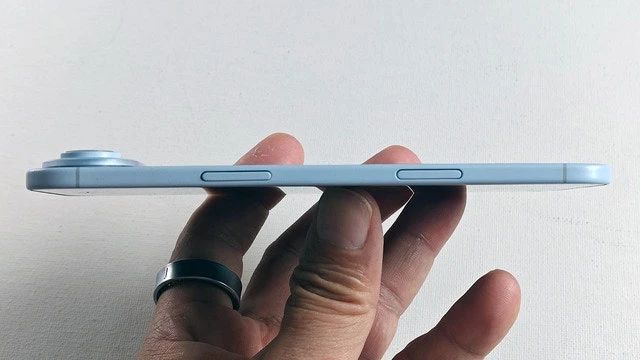 iPhone17Air真機體驗：手感逆天，續航感人